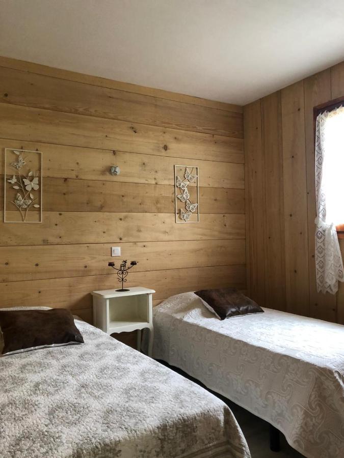 Les Chalets De La Garenne La Ferté-Beauharnais Kültér fotó